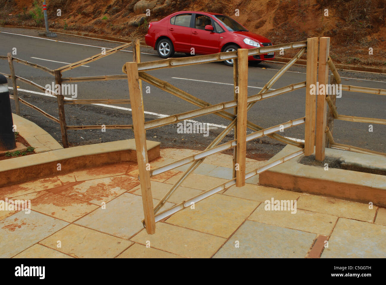 Bamboo gate hires stock photography and images Alamy