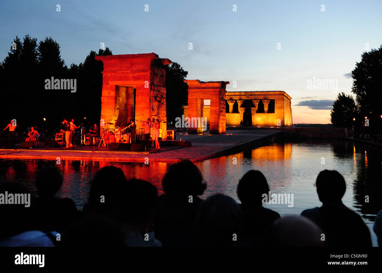 Ravid Kahalani and band yemen blues play at the ancient egyptian temple, templo de debod in Madrid, Spain. Stock Photo