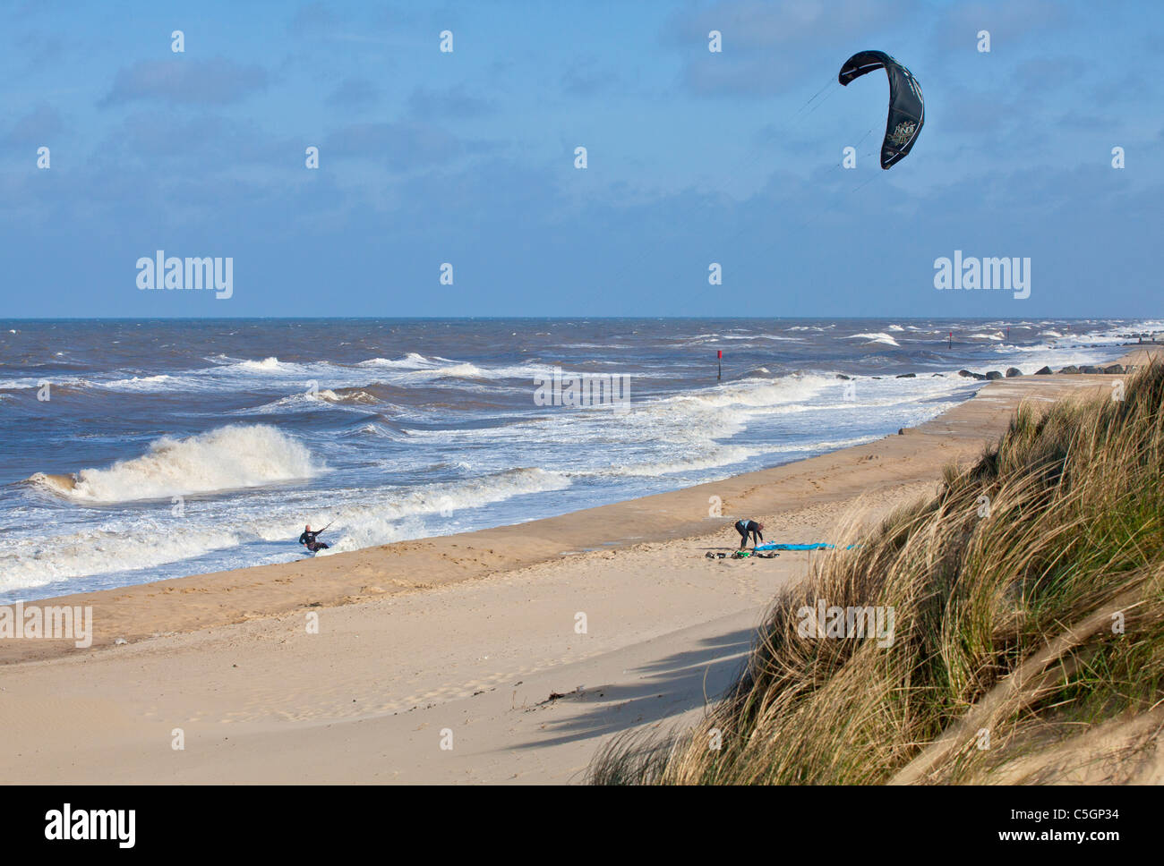 Kite surfing at Sea Palling on the Norfolk Coast Stock Photo Alamy