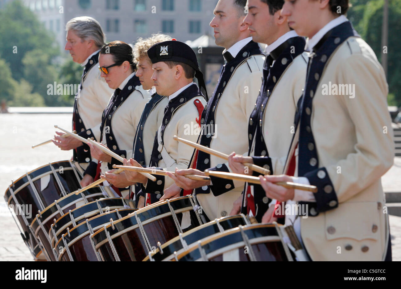 American Revolutionary War reenactors drum corps on the 4th of July in Boston, Massachusetts Stock Photo