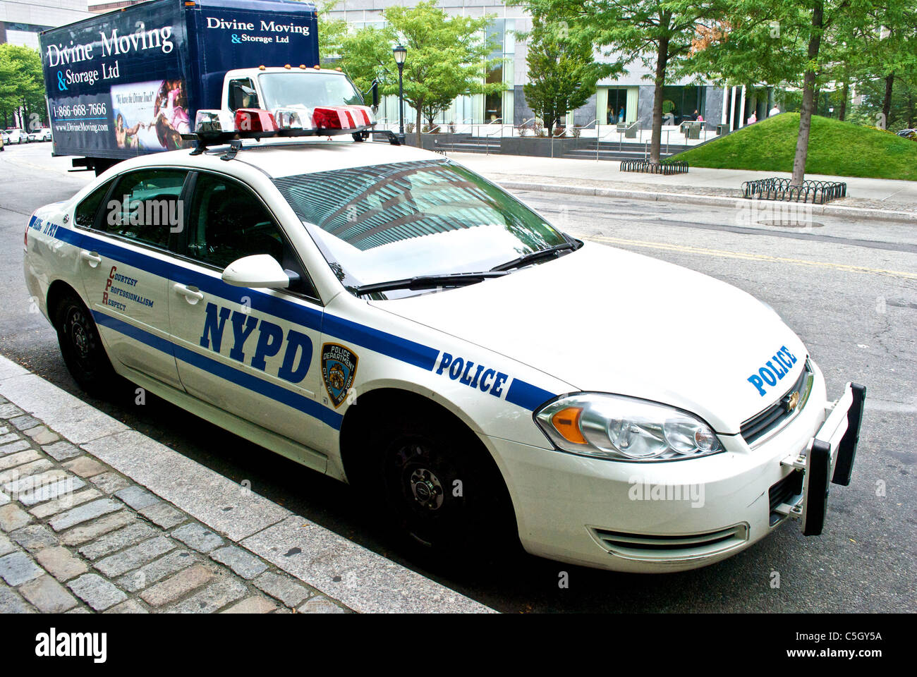 new york police departemnt Stock Photo - Alamy