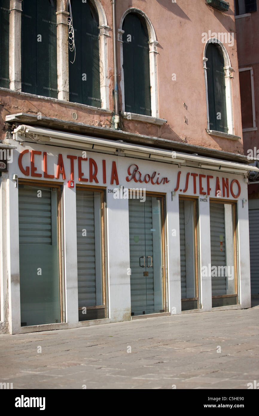 Ice cream shop and café, Campo Santo Stefano, Venice, Italy Stock Photo