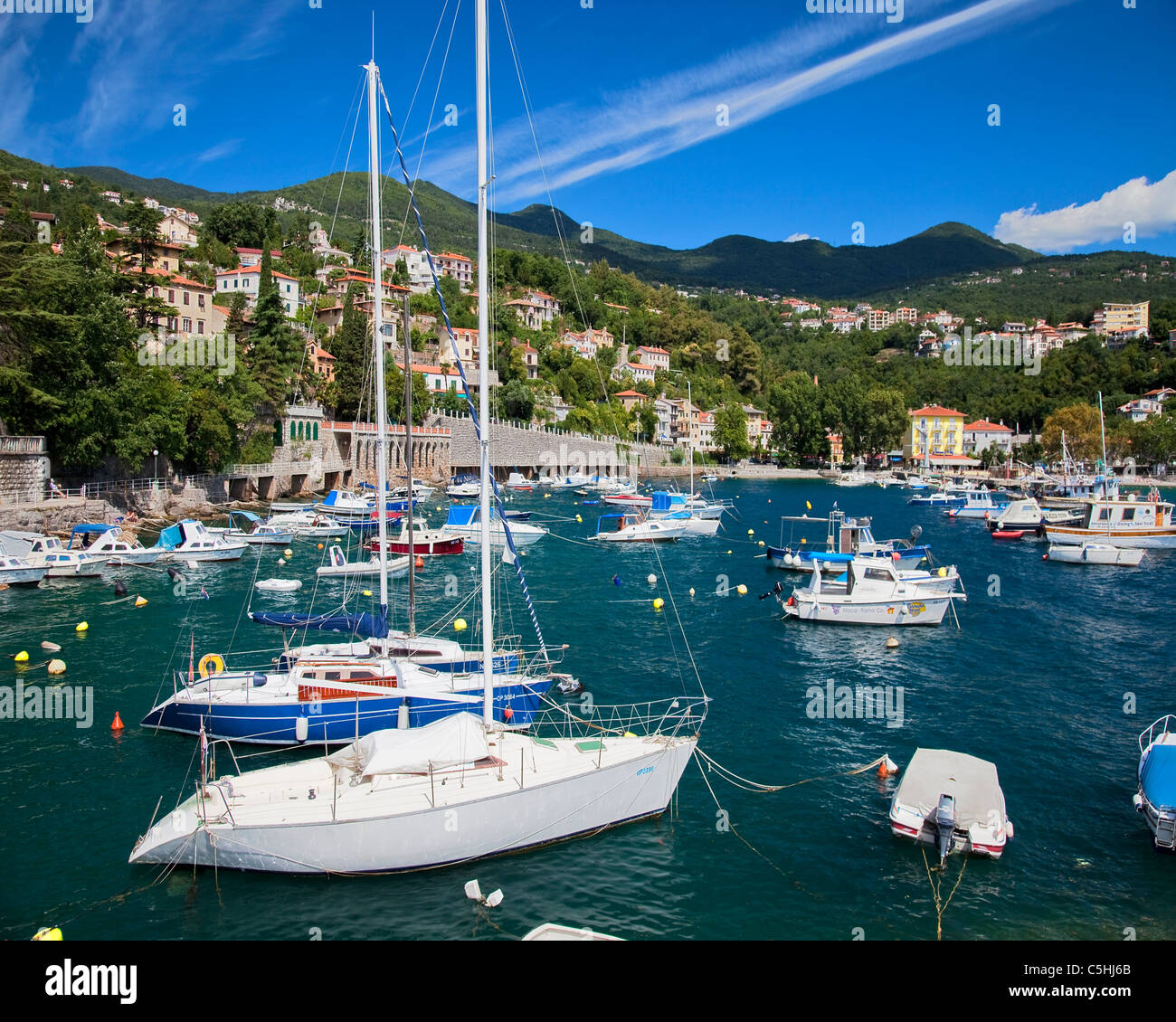 HR - GULF OF KVAMER: The small Fishing Village and Harbour of Ika near Opatija Stock Photo