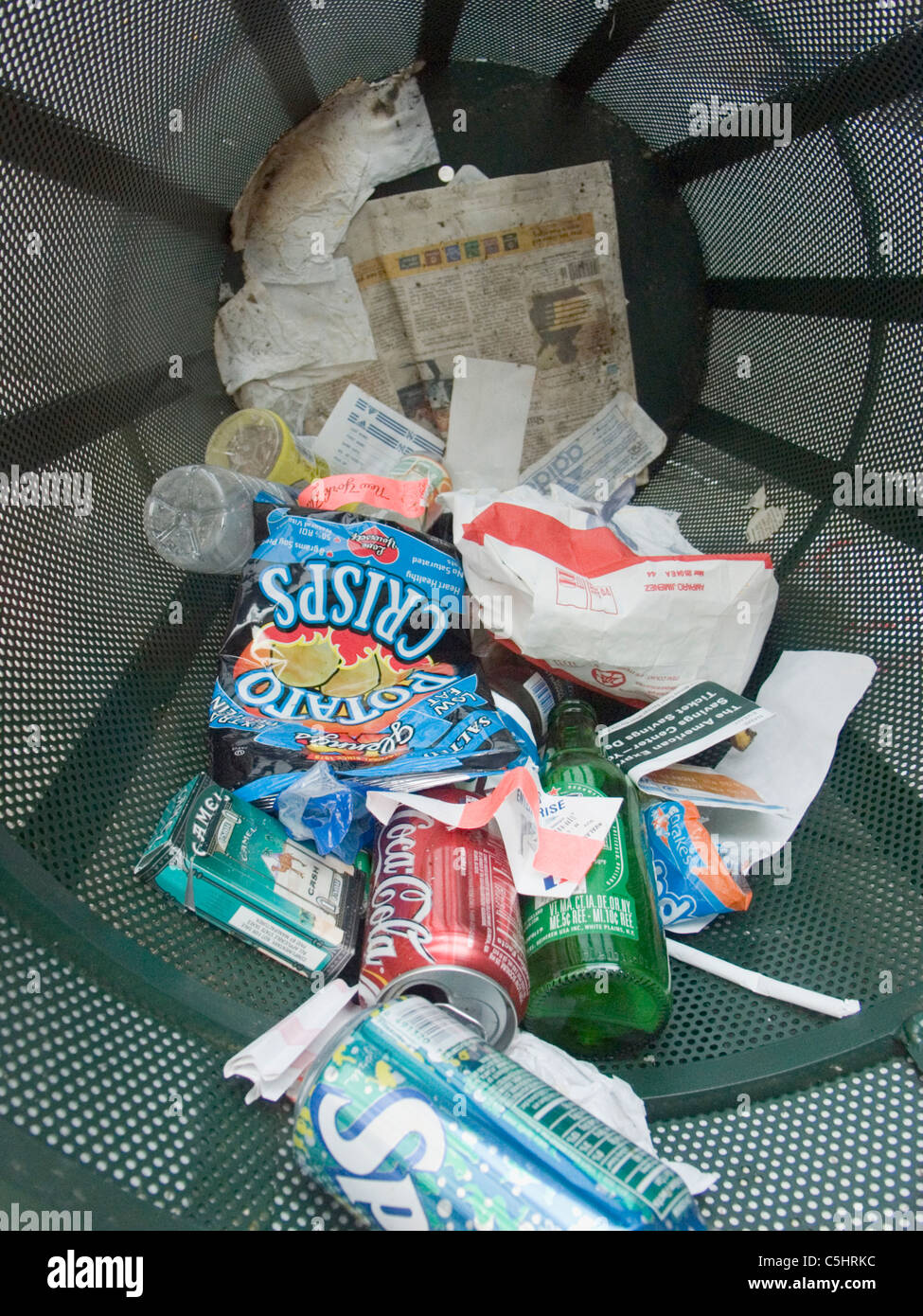 New york city trash can hires stock photography and images Alamy