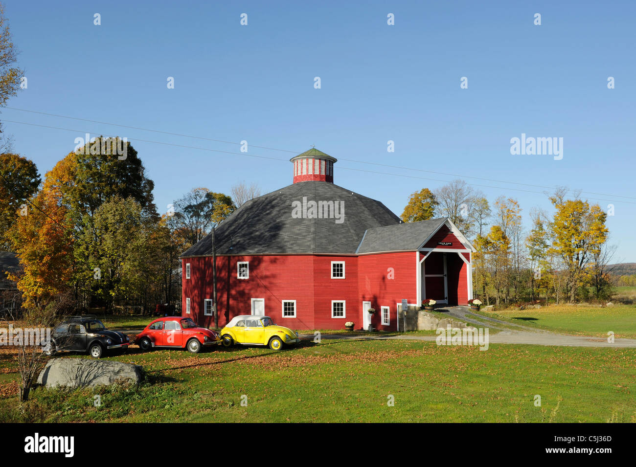 Welch Farm Round Barn Built In 1916 Renovated By The Welch