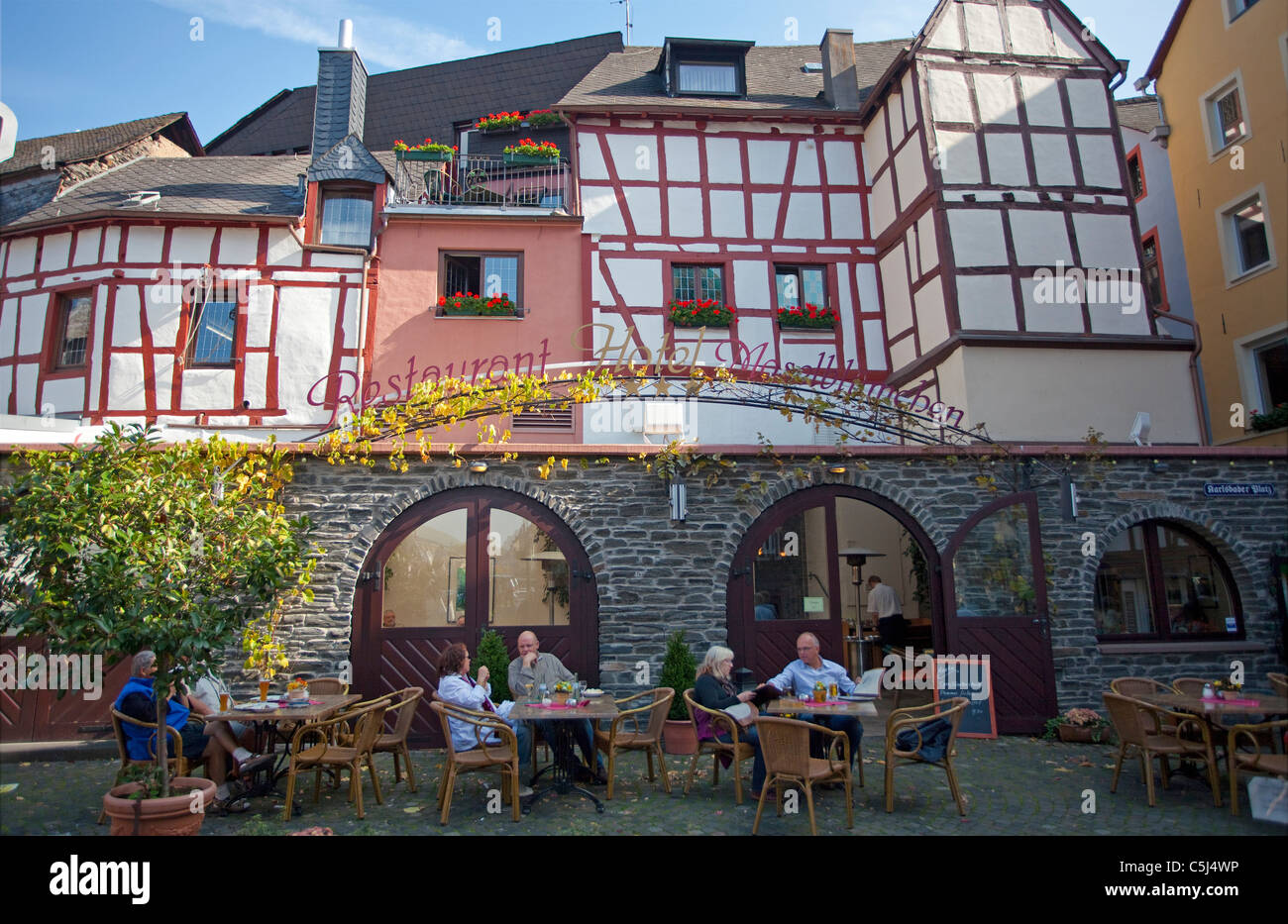 Restaurant und Hotel, Moselbluemchen, Bernkastel-Kues, Restaurant, Moselbluemchen, old town Stock Photo