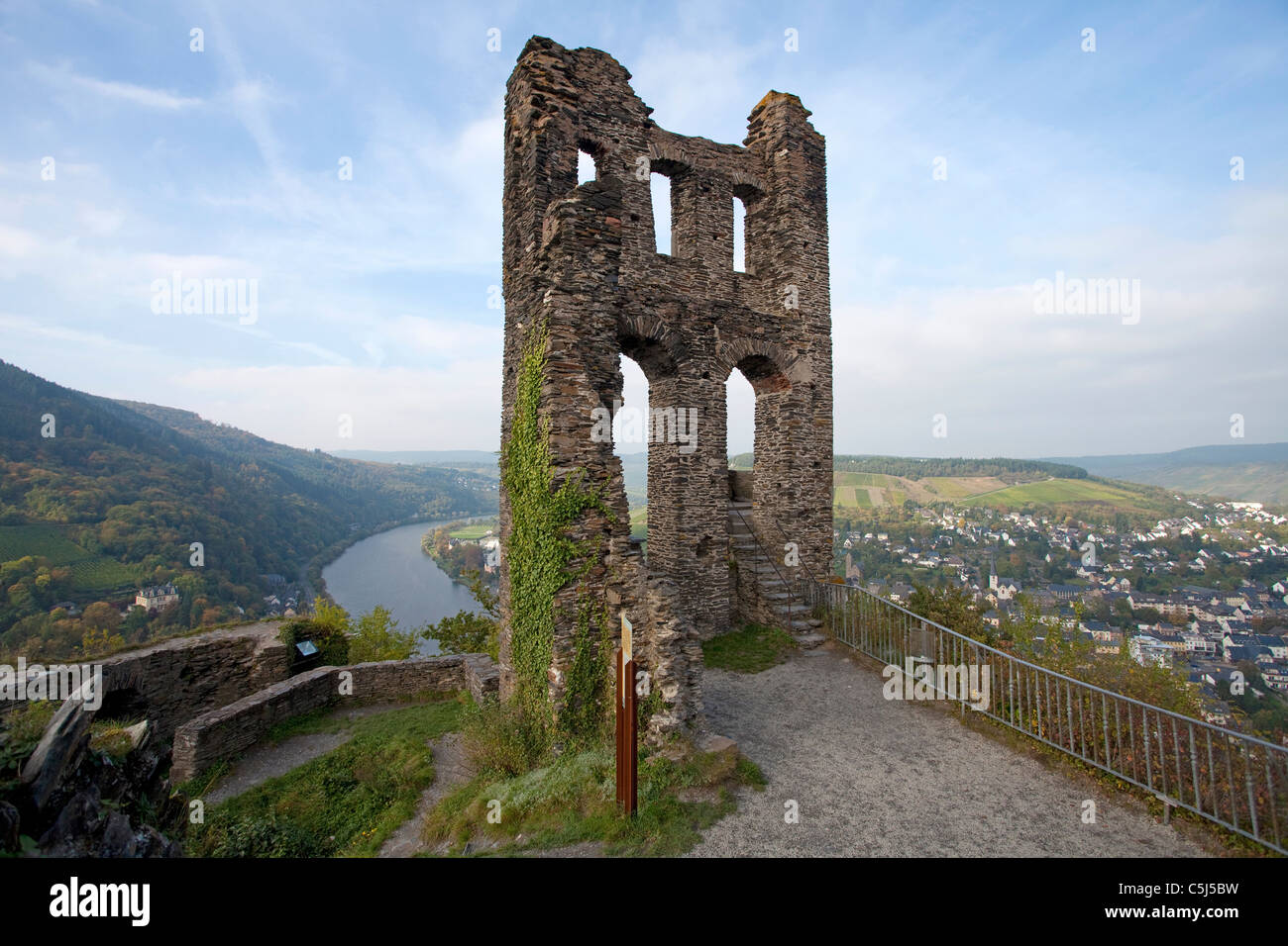 Grevenburg, Ruine ueber Traben-Trarbach, Mosel, Grevenburg, ruin, Greven castle, above, Traben-Trarbach, Moselle Stock Photo