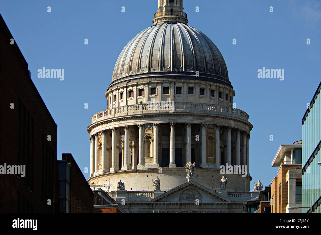 The dome of St Paul's Cathedral under a blue summer sky, London UK. Stock Photo