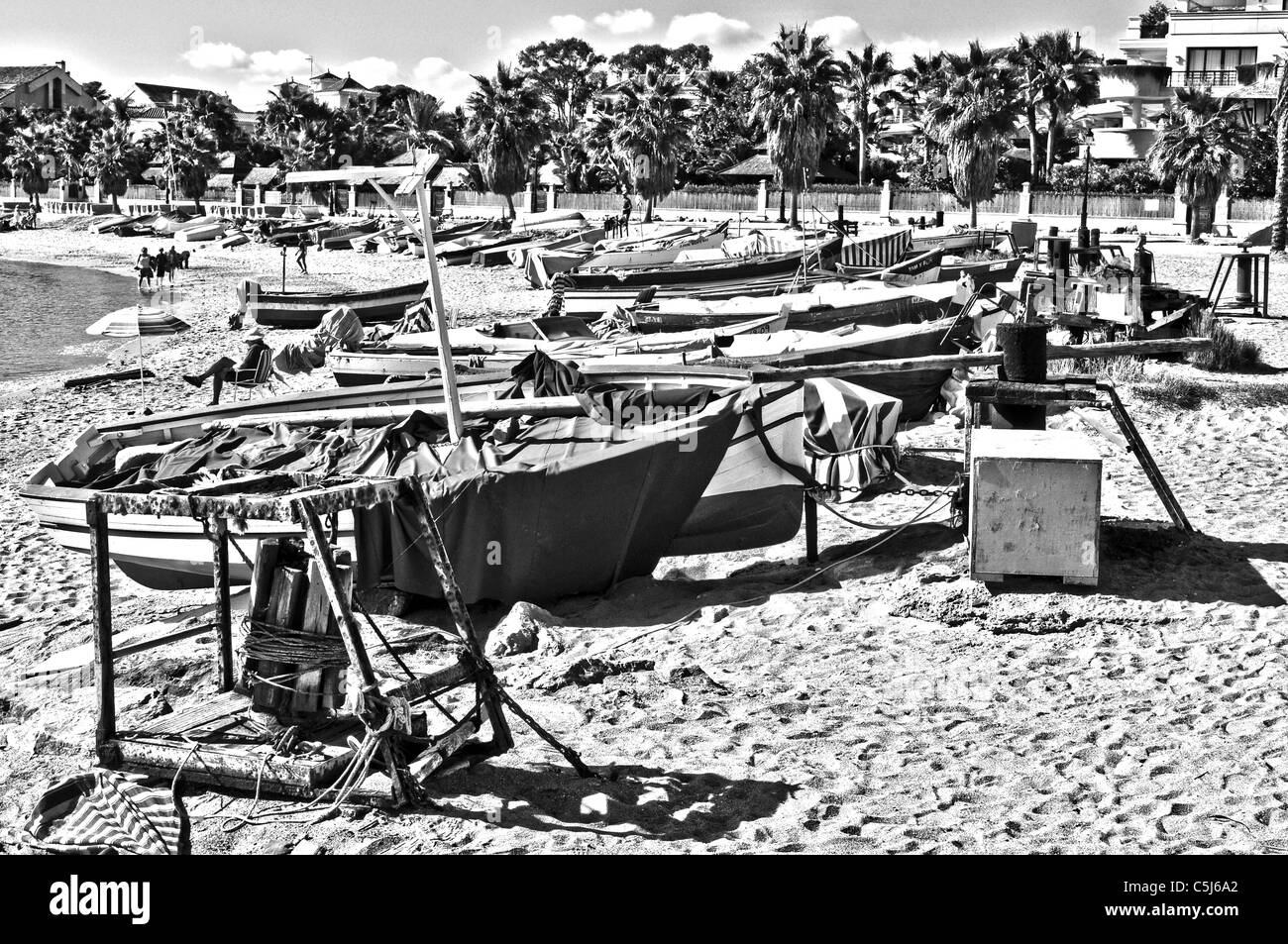 Puerto banus beach Black and White Stock Photos & Images - Alamy