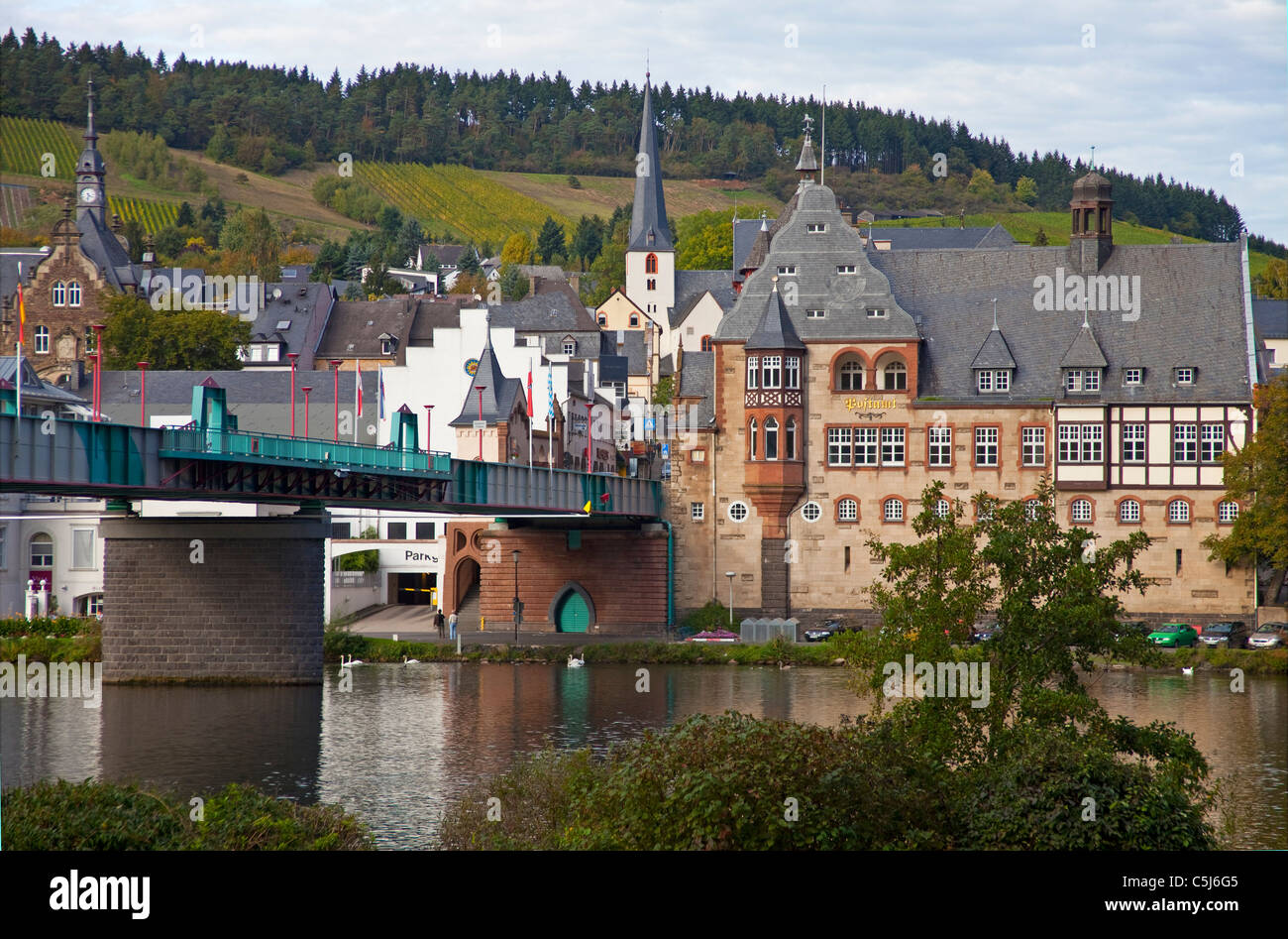 Moselbruecke bei Traben-Trarbach, Bridge over the river Mosel, Traben, Traben-Trarbach, Moselle Stock Photo