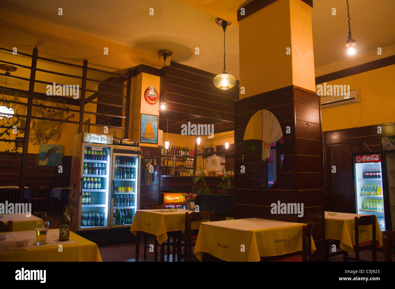 Restaurant interior inside hi-res stock photography and images - Alamy