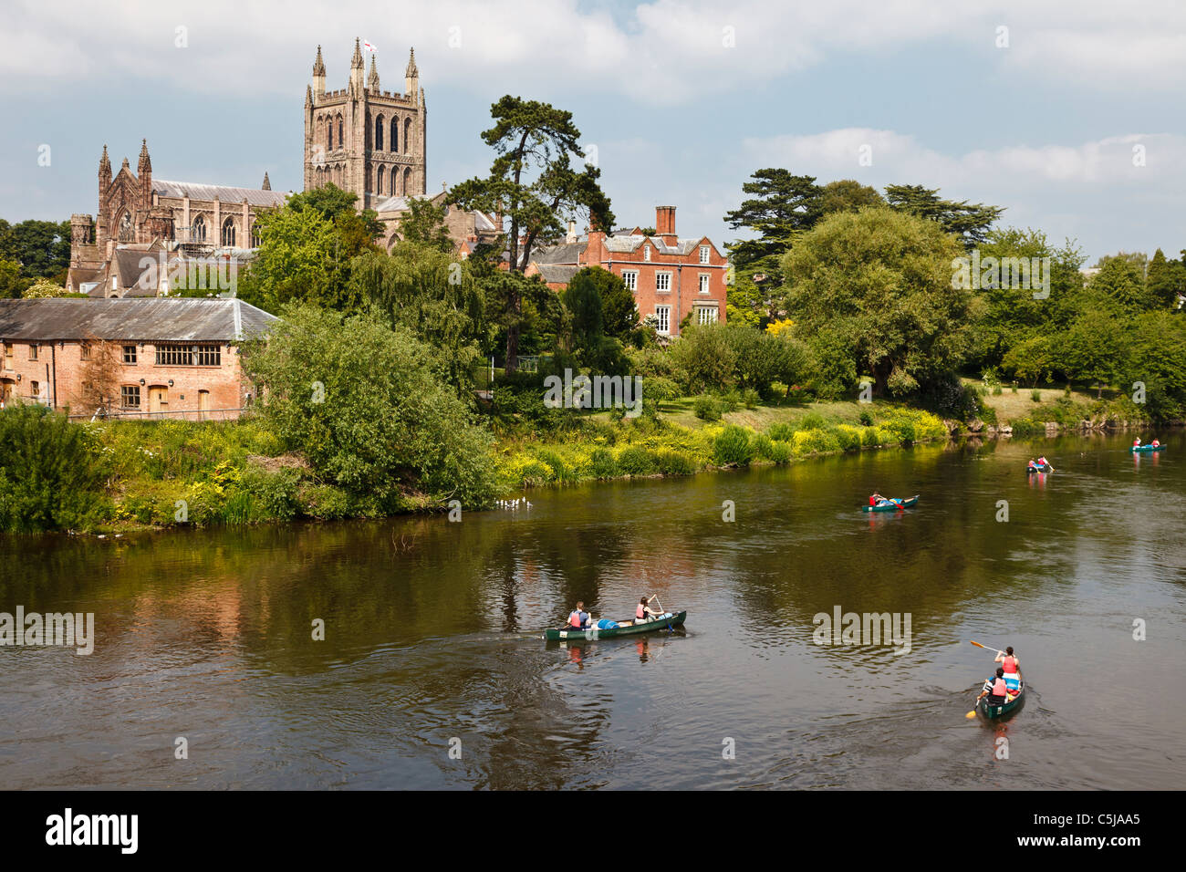 Hereford Cathedral and River Wye, Hereford, Herefordshire Stock Photo