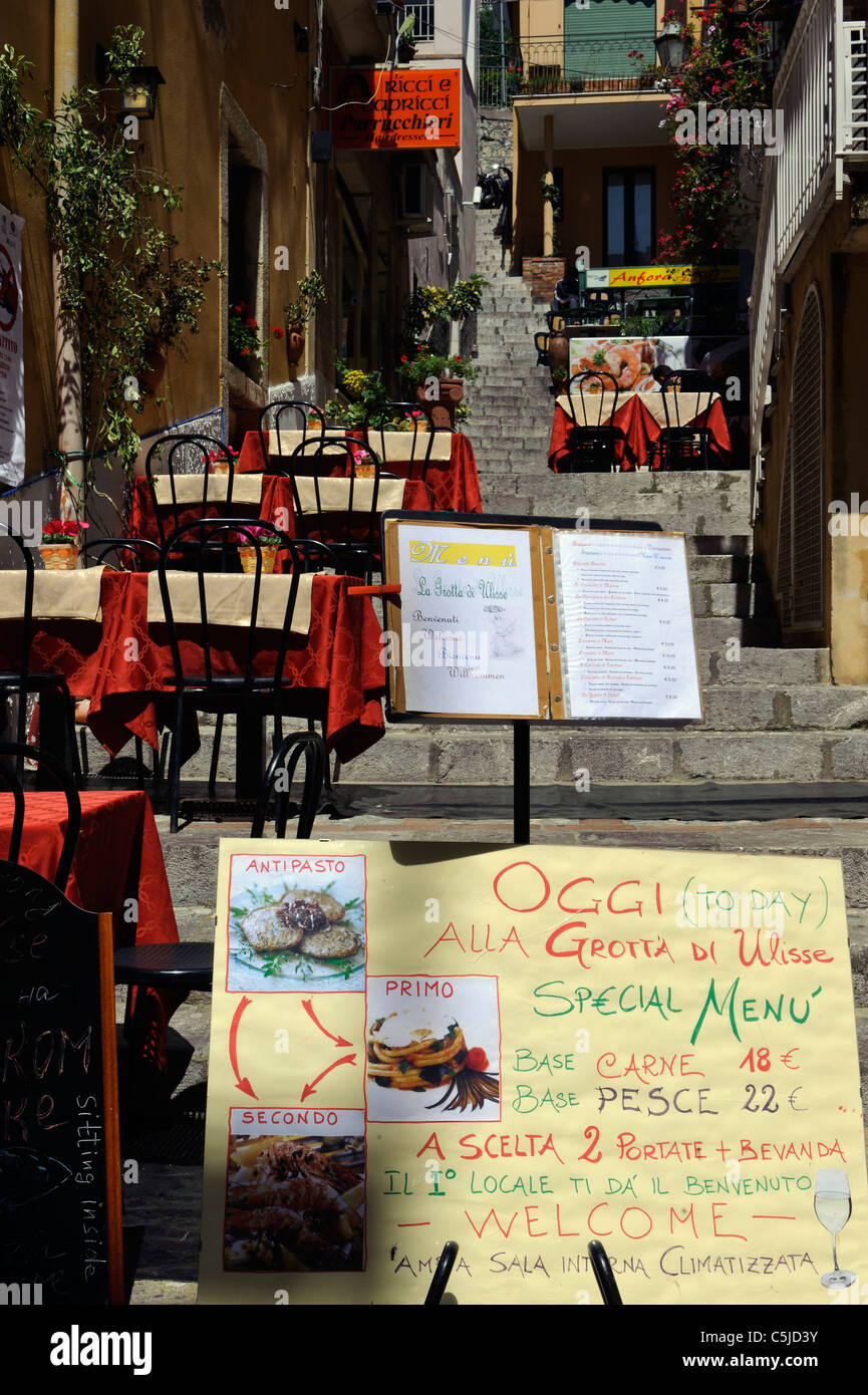 Restaurant in Taormina, Sicily, Italy Stock Photo Alamy