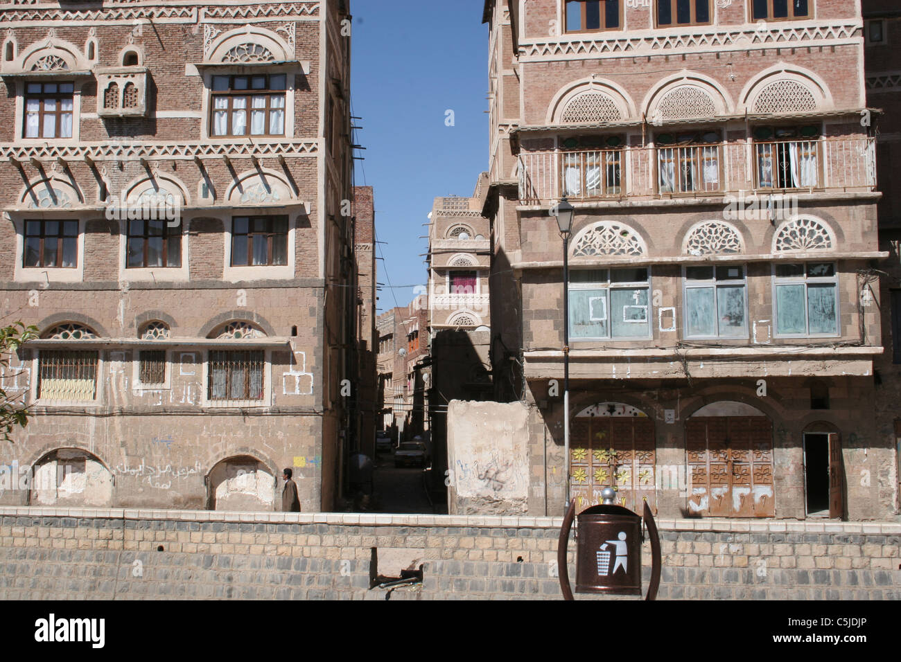 Old Town, Sanaa, Yemen, houses Stock Photo Alamy