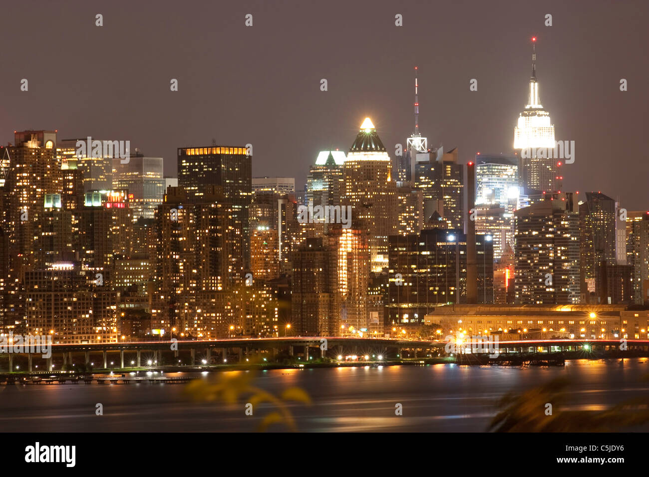 New York City skyline from across the Hudson River Stock Photo - Alamy
