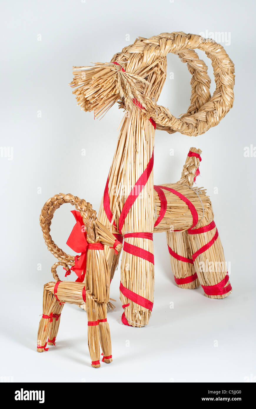 Swedish christmas goat red ribbon hi-res stock photography and images ...
