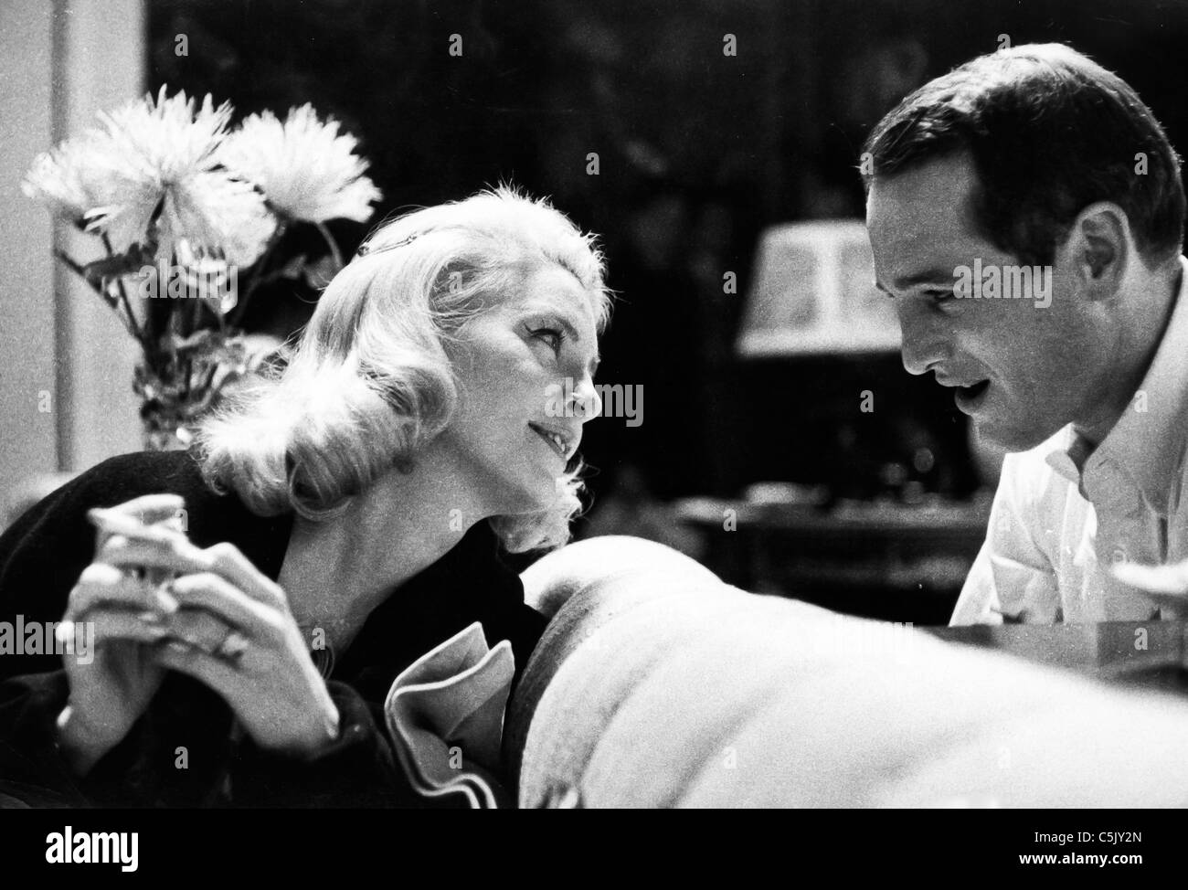 Paul Newman Joan Woodward In From The Terrace 1960 Stock Photo Alamy