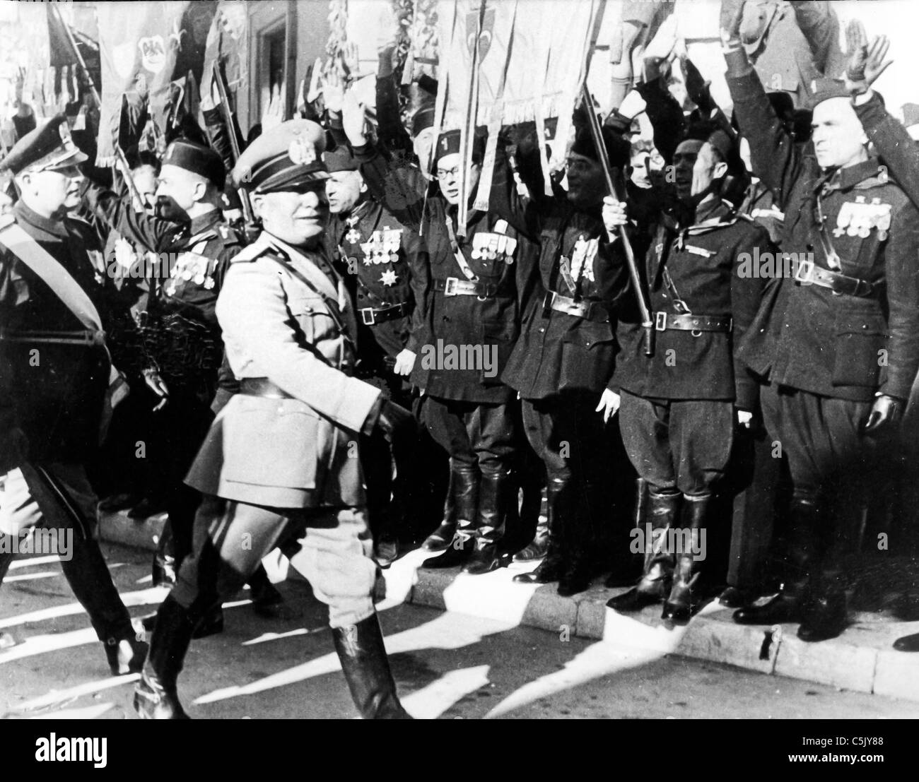 Benito Mussolini parade in front of his loyalists, 1940 Stock Photo