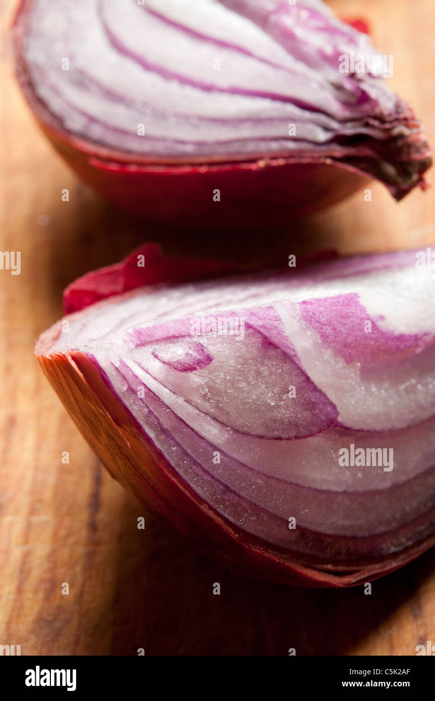 red onion cut in half Stock Photo Alamy