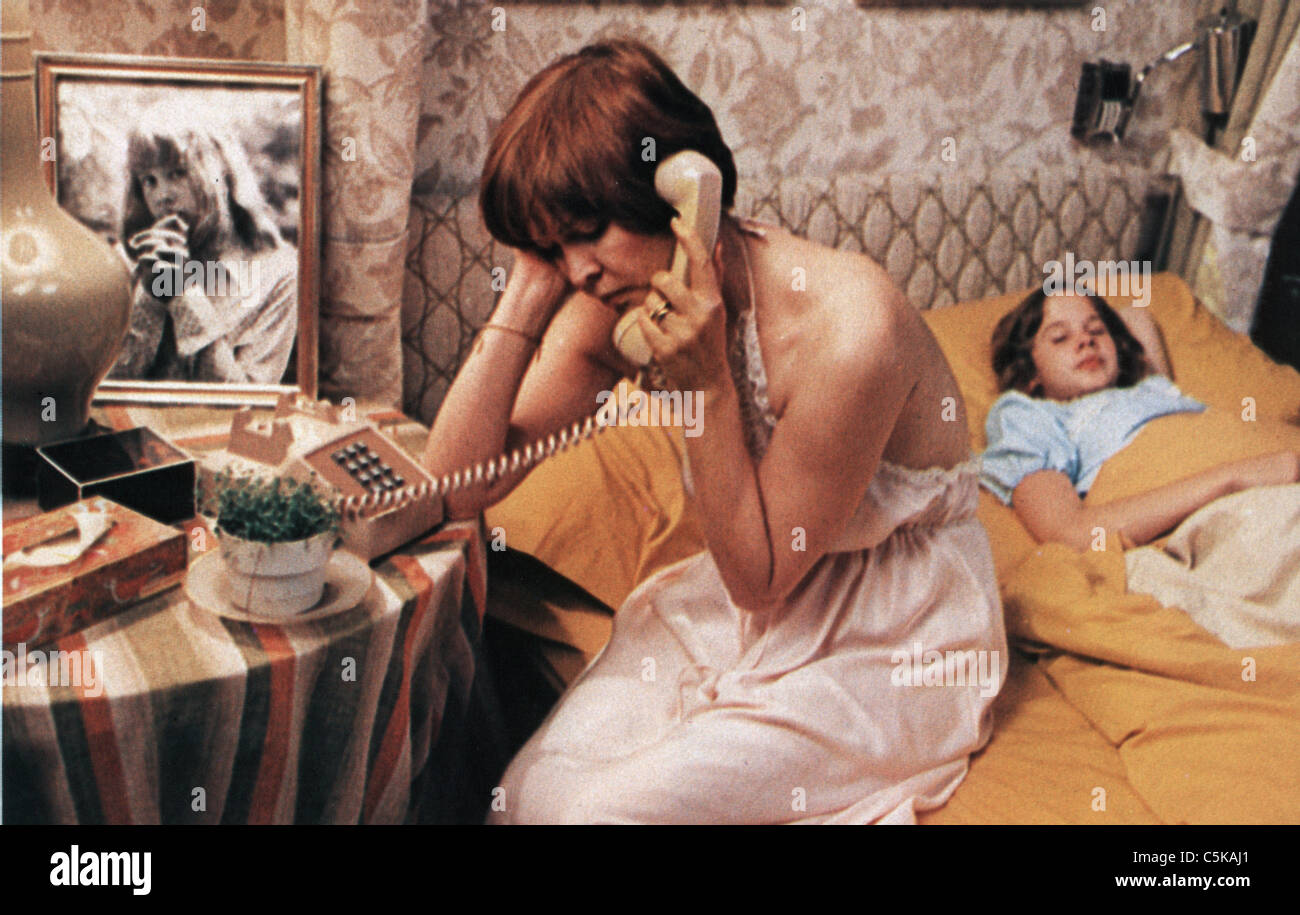 The Exorcist Year: 1973 USA Ellen Burstyn , Linda Blair Director ...