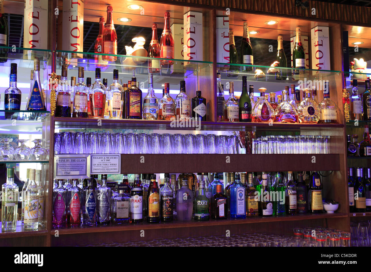 pub bar pumps in a modern public house environment Stock Photo Alamy
