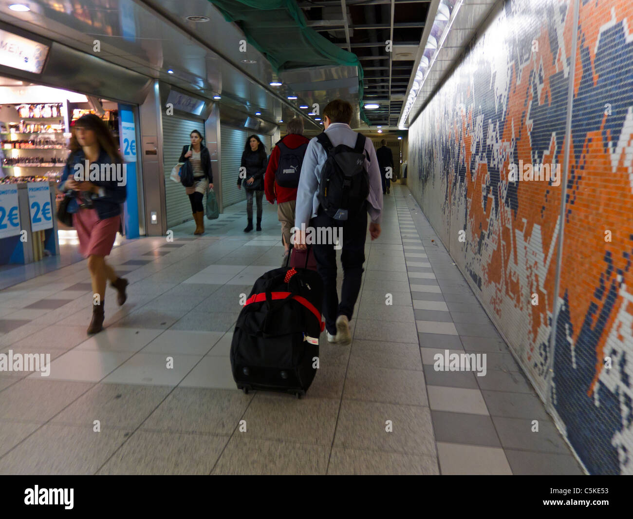 Paris, France, People in Paris Metro, RER Subway to Suburbs, D-Line at Gare de Lyon, walking hallway Stock Photo
