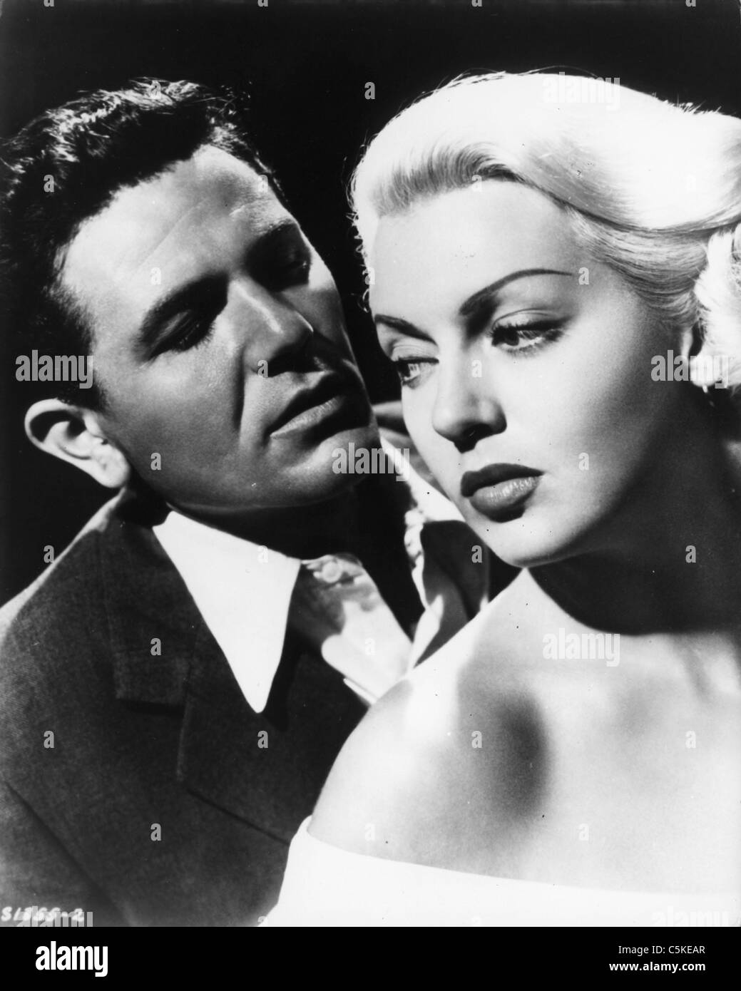 The Postman Always Rings Twice Year: 1946 - USA Director: Tay Garnett Lana Turner, John Garfield  Movie poster (Fr) Stock Photo