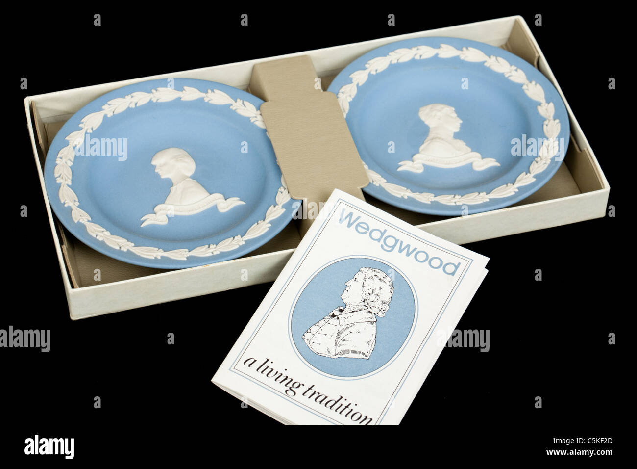 Pair of Wedgwood blue Jasperware plates commemorating the wedding of Prince Charles and Lady Diana Spencer (29th July 1981) Stock Photo