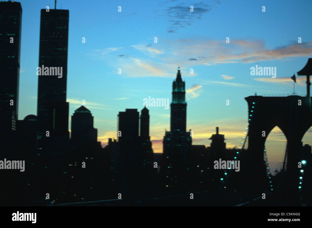 Nyc skyline silhouette hi-res stock photography and images - Alamy