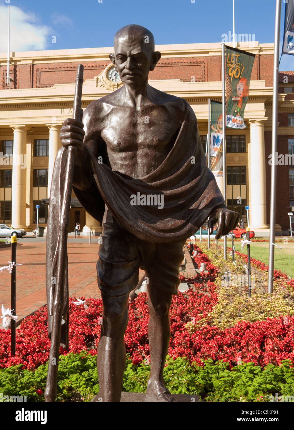 Bronze statue of Mahatma Gandhi outside Wellington Railway Station, New