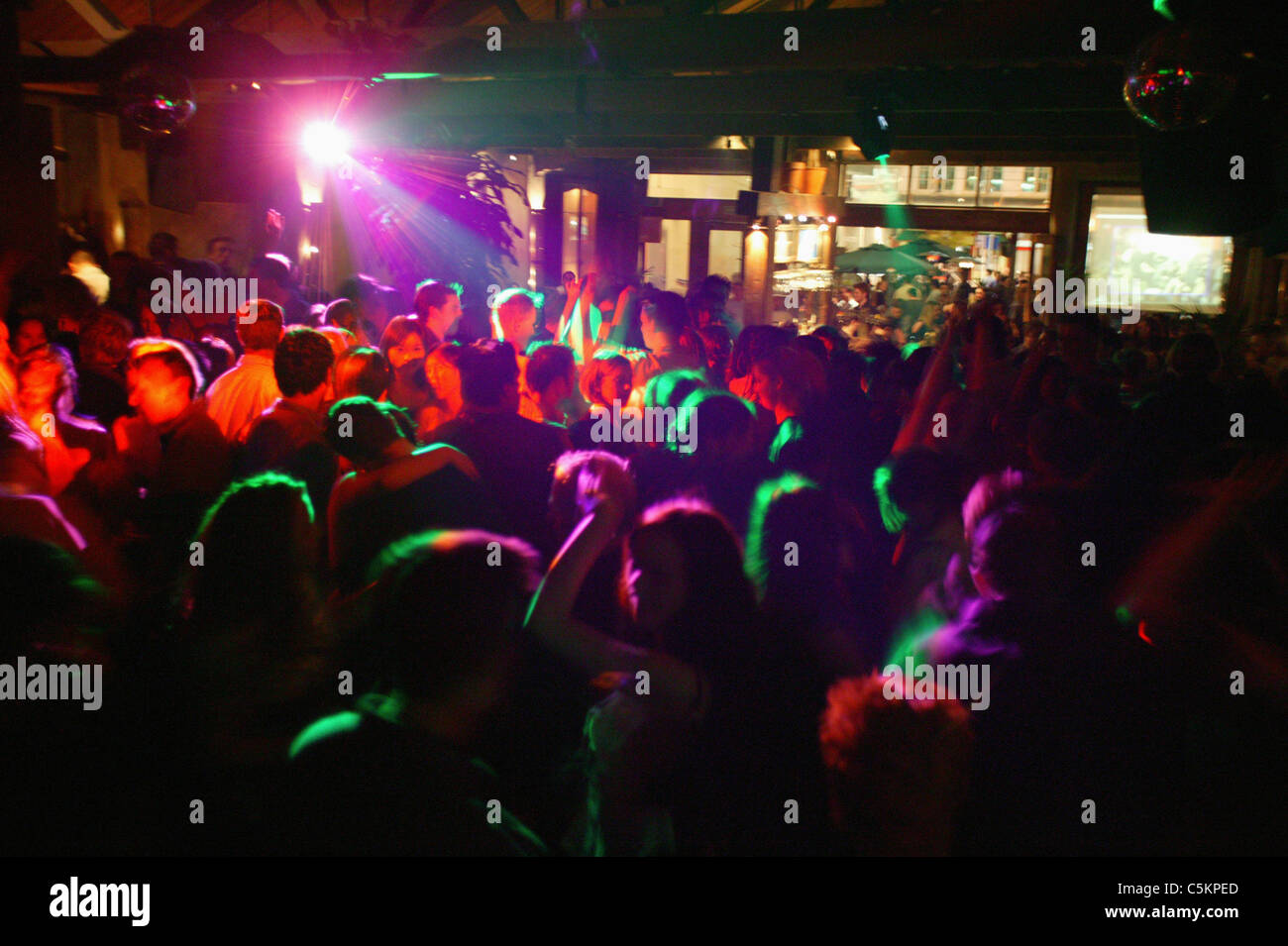 Girls flashing hires stock photography and images Alamy