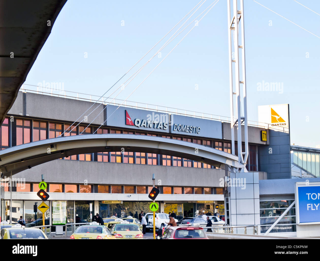 Melbourne airport terminal hires stock photography and images Alamy