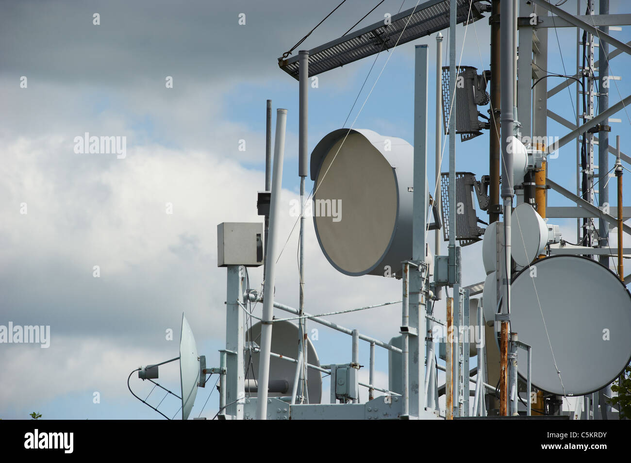 Microwave dish at communications relay station Stock Photo - Alamy