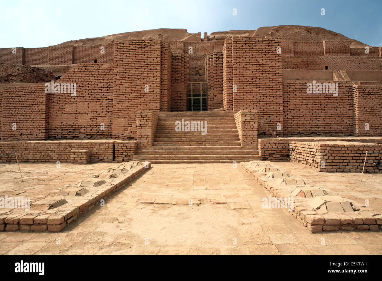 Elamite ziqqurat (13th century BC), UNESCO World Heritage Site, Chogha Zanbil (Tchogha Zanbil), province Khuzestan, Iran Stock Photo