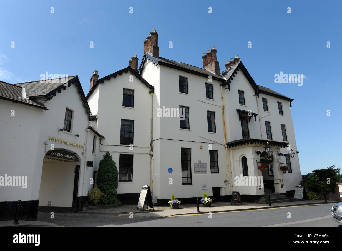 The Royal Hotel RossonWye Herefordshire Uk Stock Photo Alamy