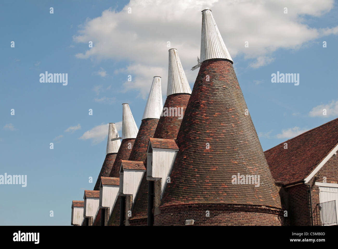 The Oast houses (for storing hops) at the Hop Farm Family Park, Paddock Wood, Kent, UK Stock