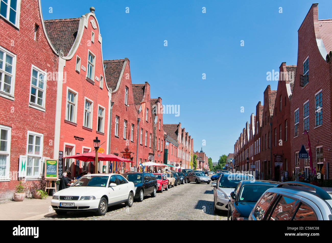 Lateral houses and gabled houses in the Dutch Quarter, Potsdam, Brandenburg, Germany Stock Photo