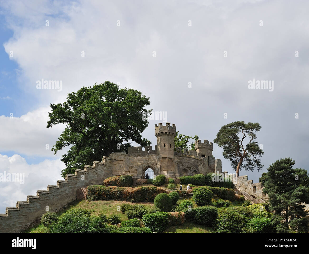 Ethelfleda S Mound Warwick Castle England Stock Photo Alamy