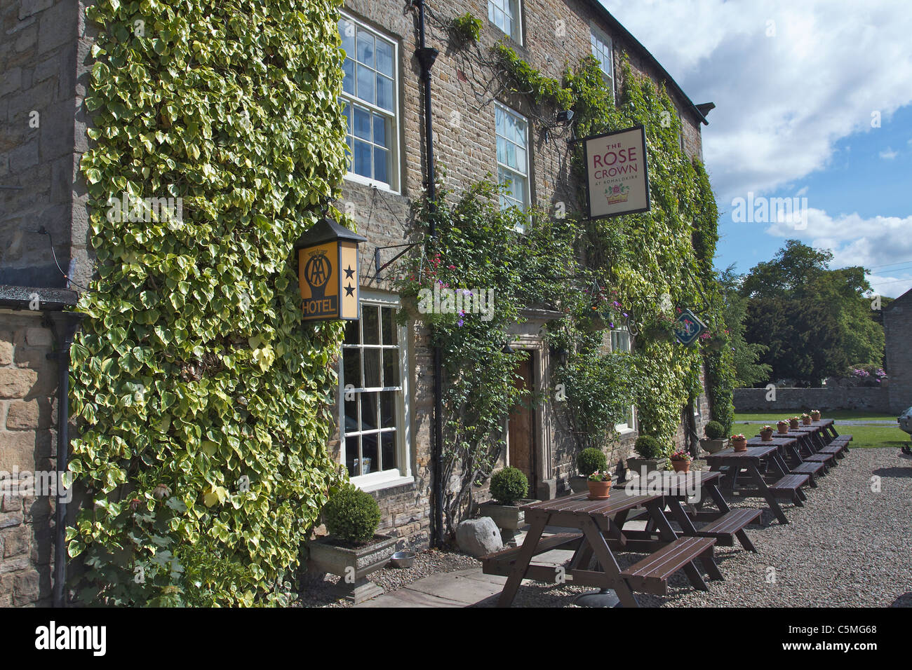 The Rose and Crown and Romaldkirk Stock Photo