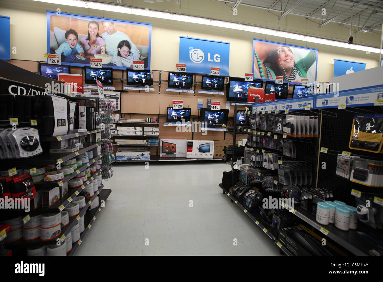 Walmart unveils $4 million renovatoin – Prince George Daily News