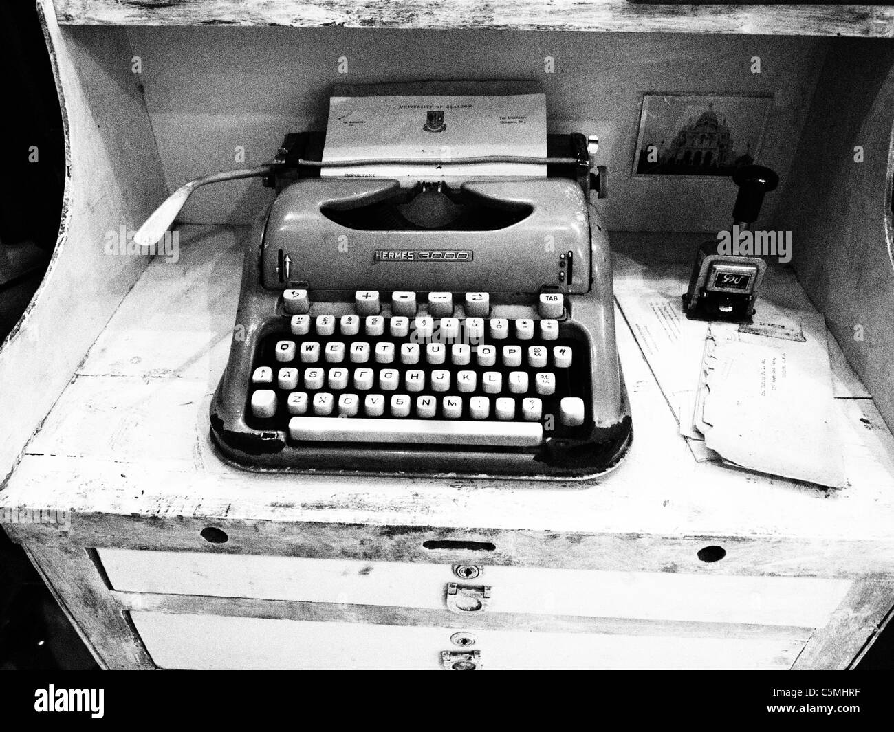 Hermes 3000 Typewriter Stock Photo Alamy