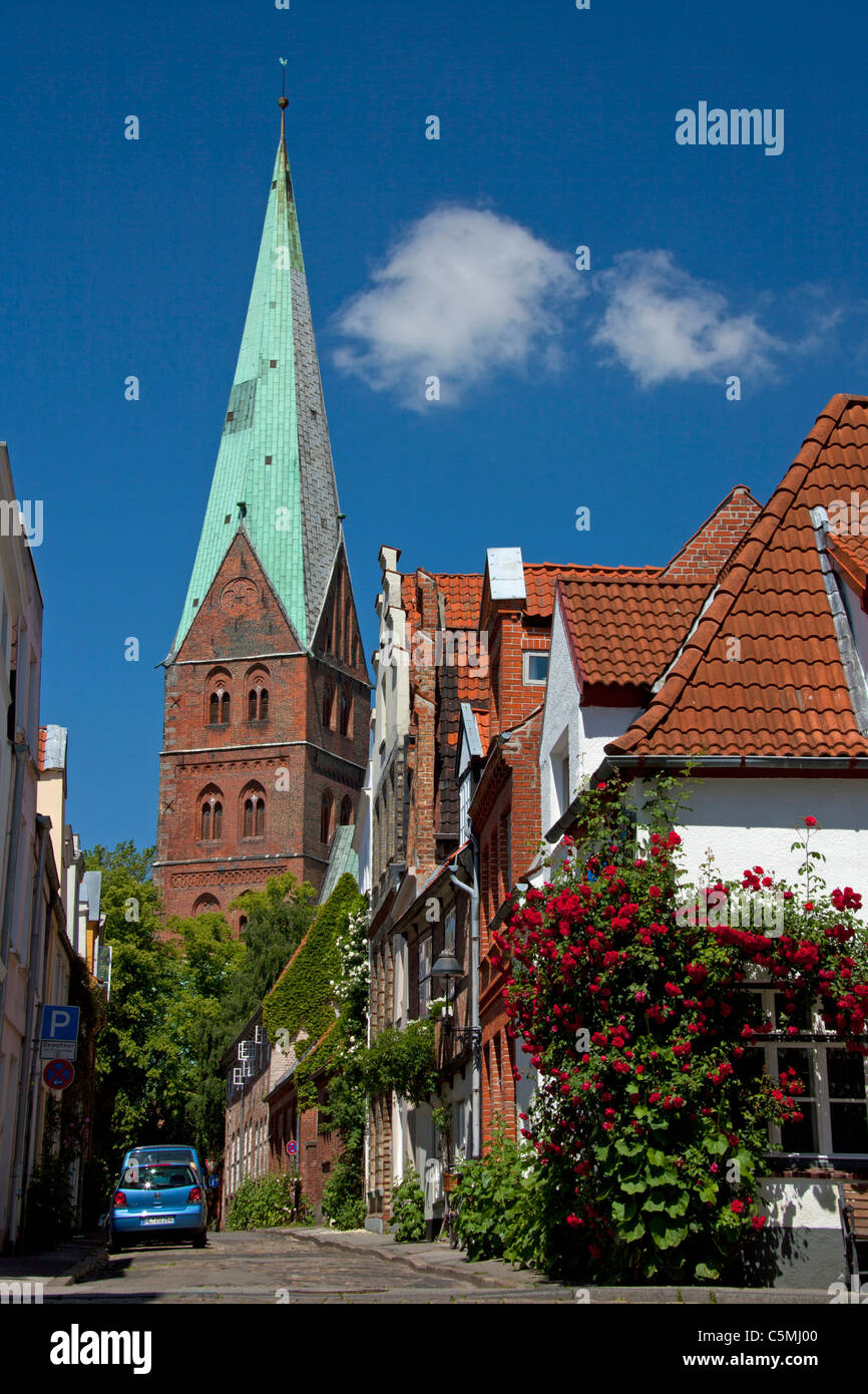 Church of St. Aegidien and the street Weberstrasse in Luebeck in summer, Schleswig-Holstein, Germany. Stock Photo