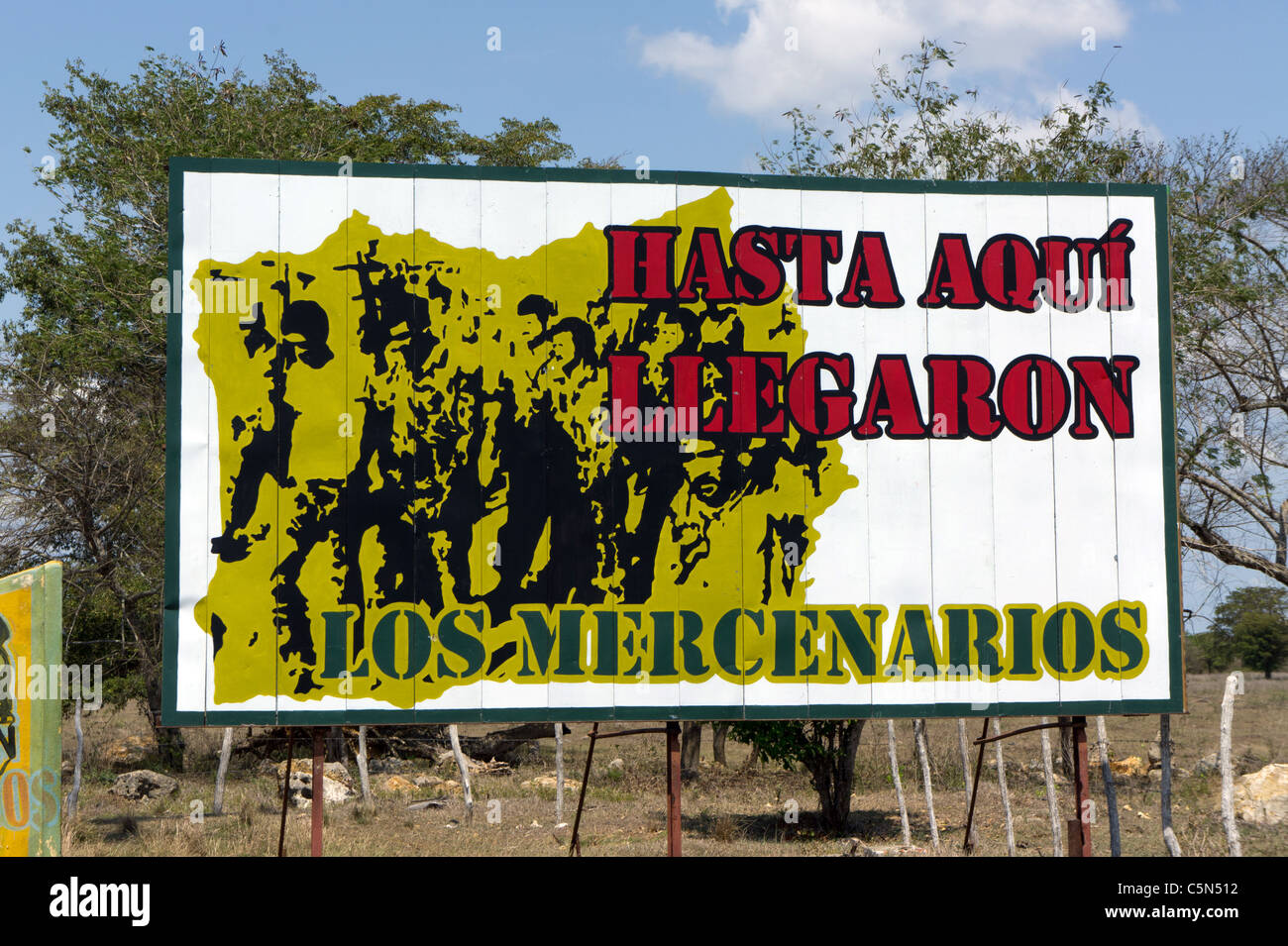 Hasta Aqui Llegaron Los Mercenarios, Cuban propaganda showing how far the invaders got in 1961, Bay of Pigs, Playa Giron, Cuba Stock Photo