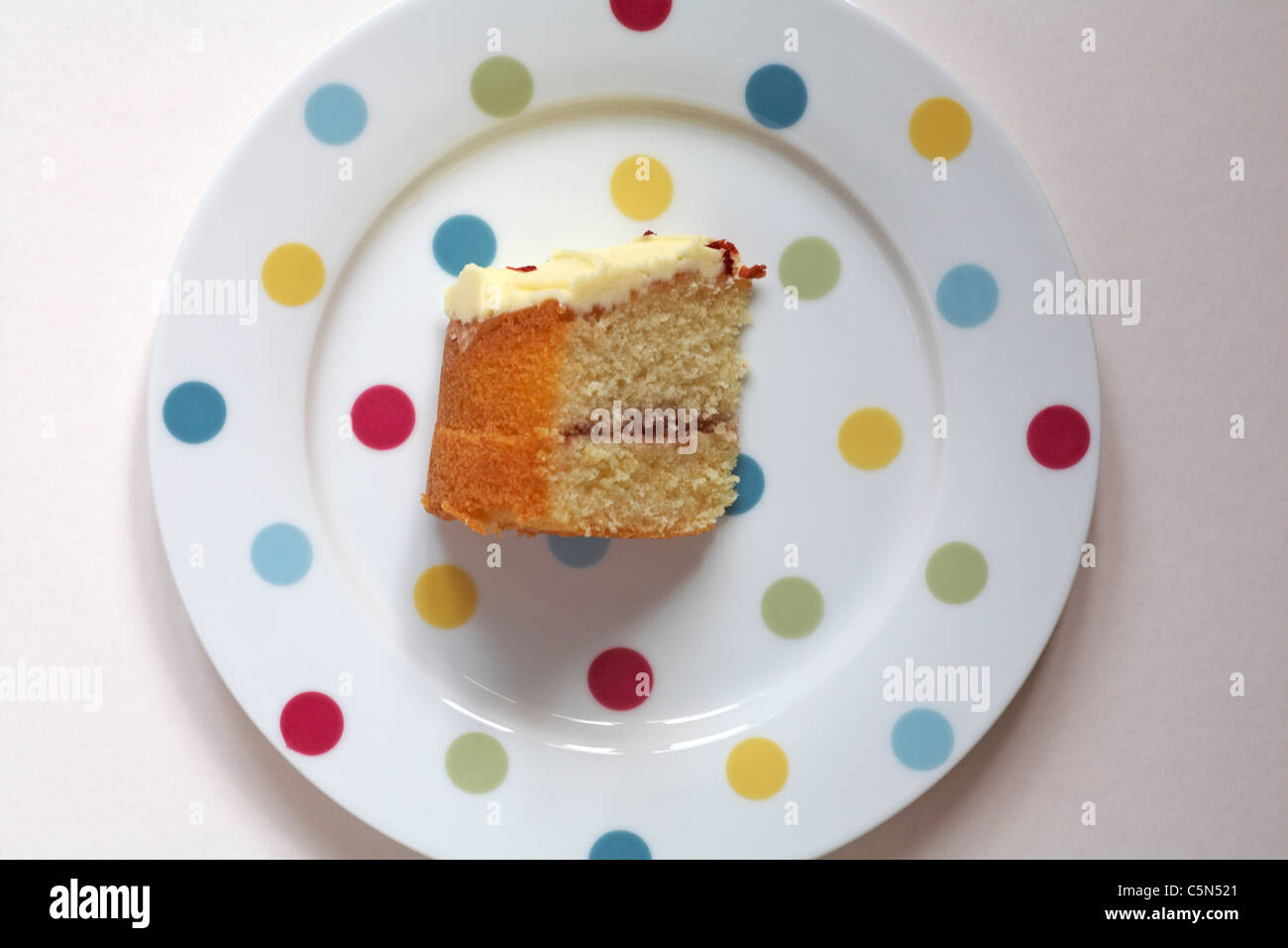 Tesco Finest Cake High Resolution Stock Photography And Images Alamy Tesco Finest Cake High Resolution Stock Photography And Images Alamy
