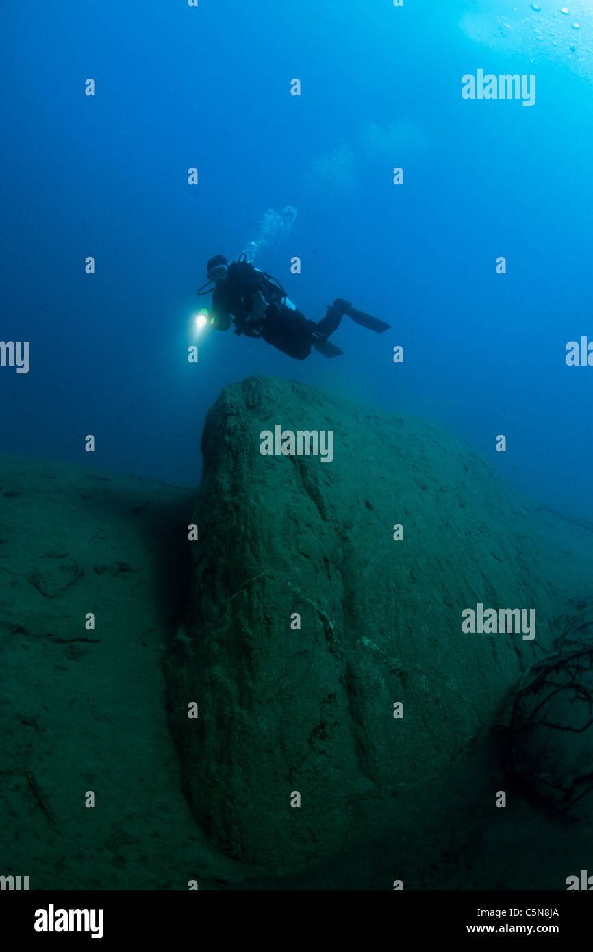 Altitude diving hires stock photography and images Alamy