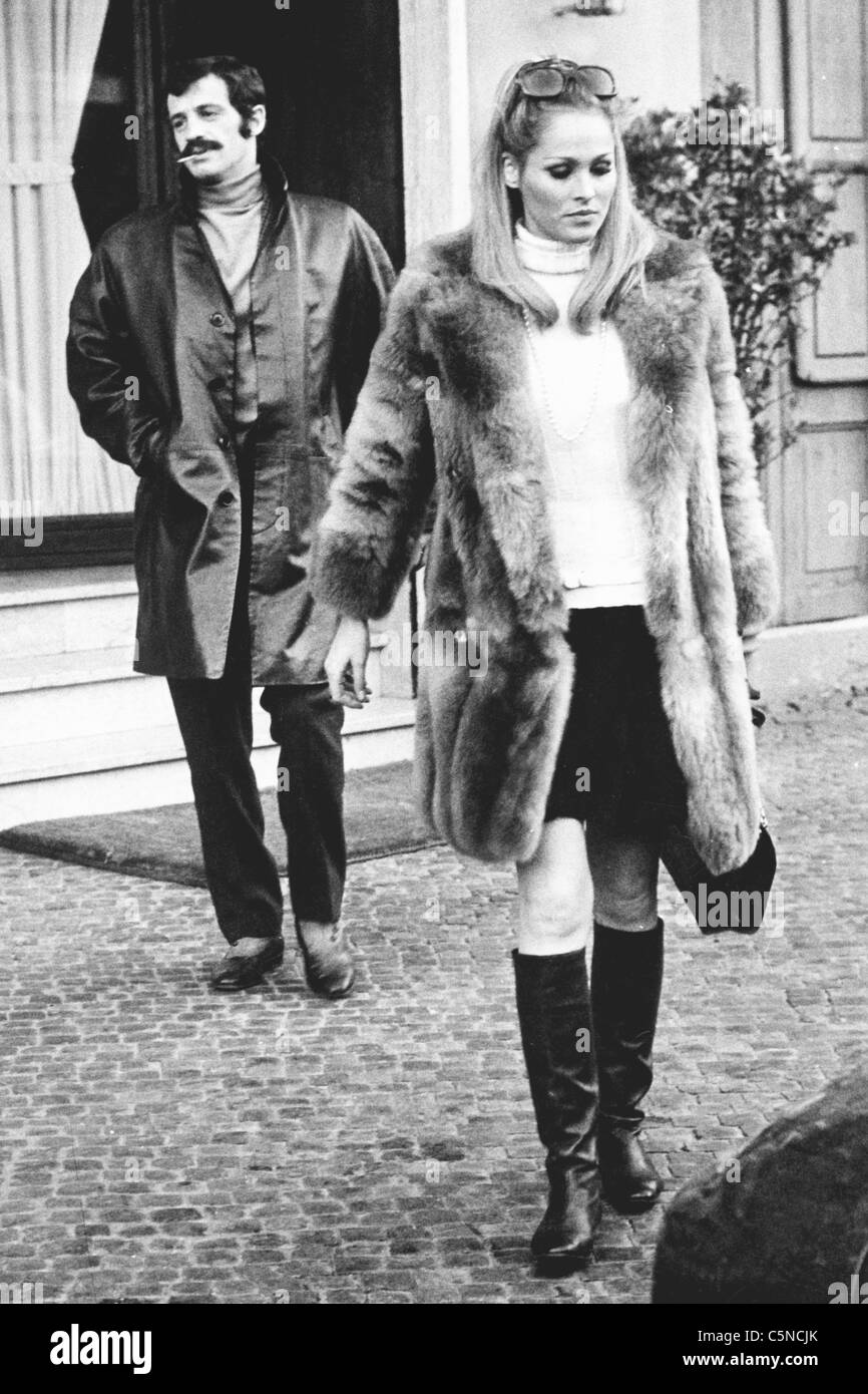 Ursula andress with jean paul belmondo hi-res stock photography and images  - Alamy