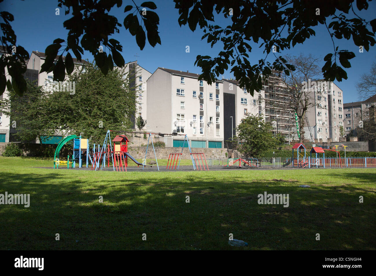 Dumbiedykes housing estate play park Edinburgh Stock Photo Alamy
