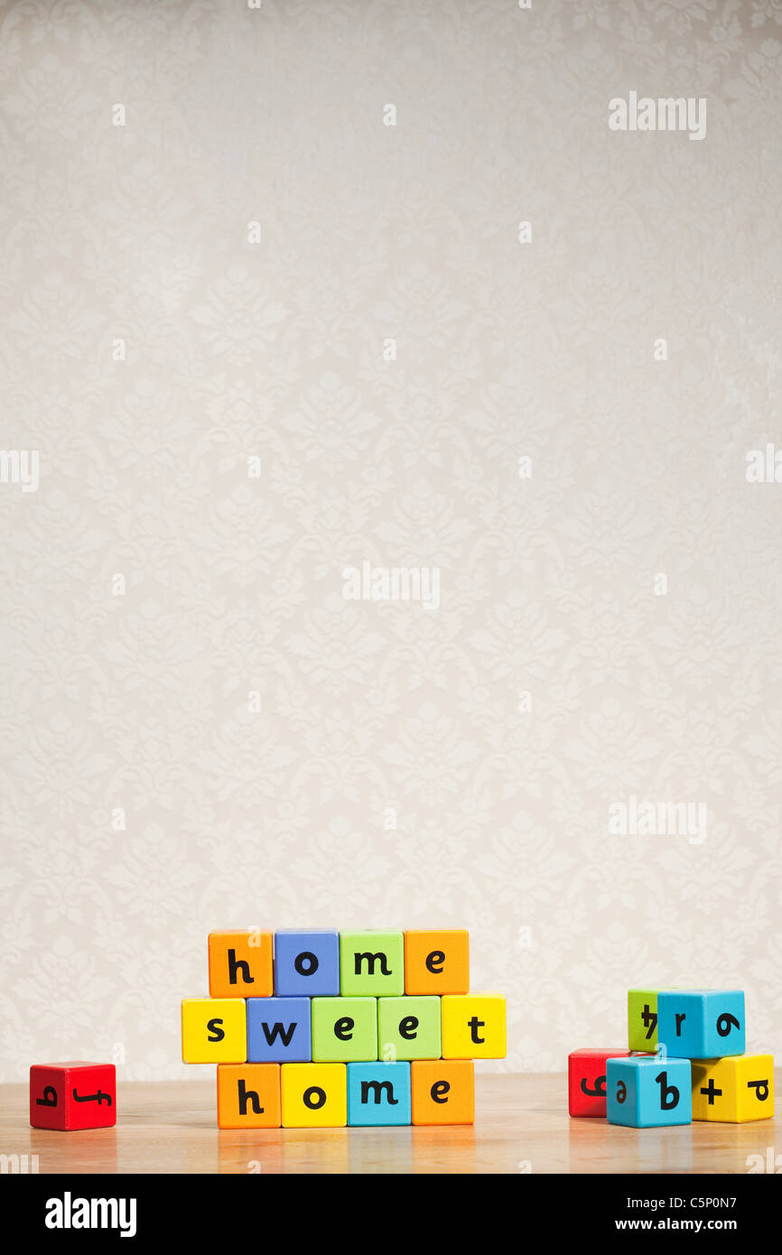 Spelling blocks hi-res stock photography and images - Alamy
