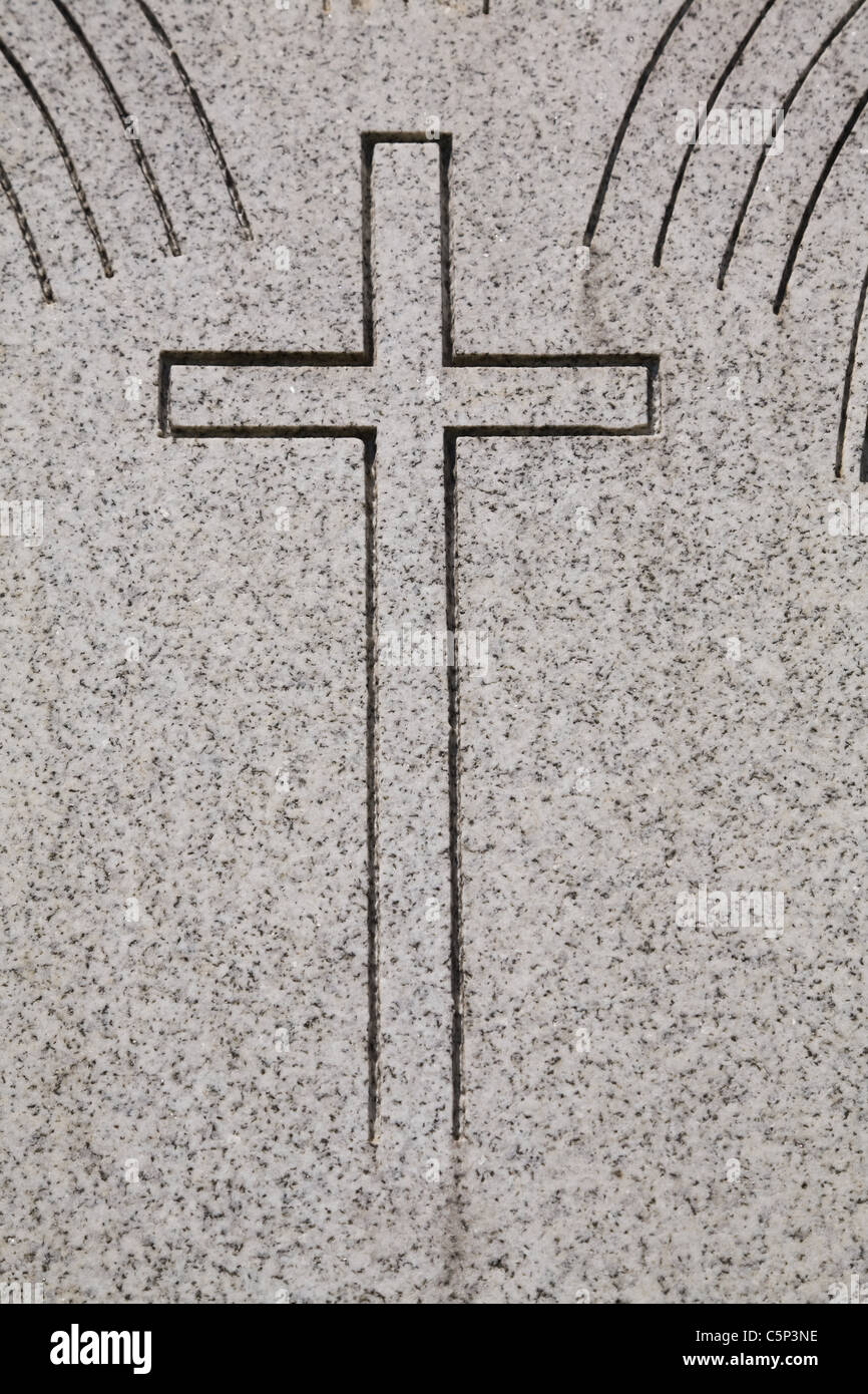 Cross on headstone Stock Photo - Alamy