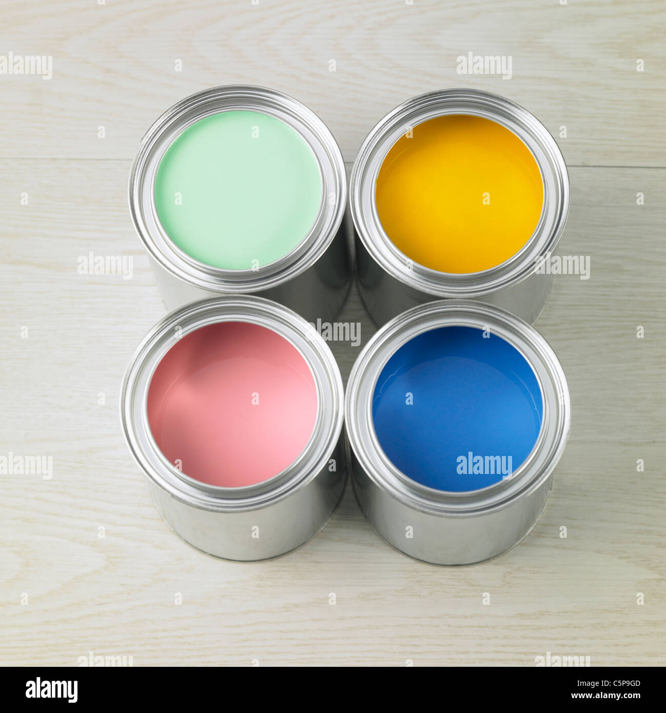 Tin of paint hires stock photography and images Alamy